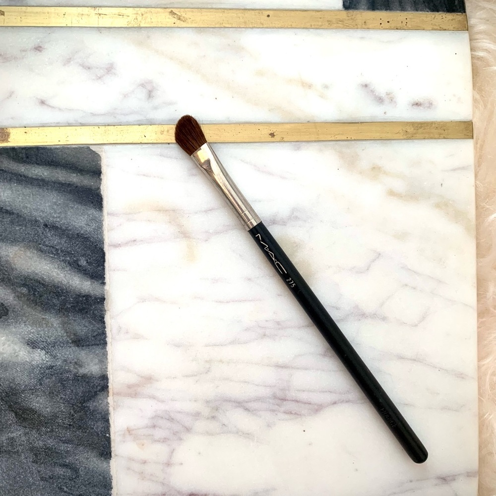 MAC Cosmetics 275 Eyeshadow Brush